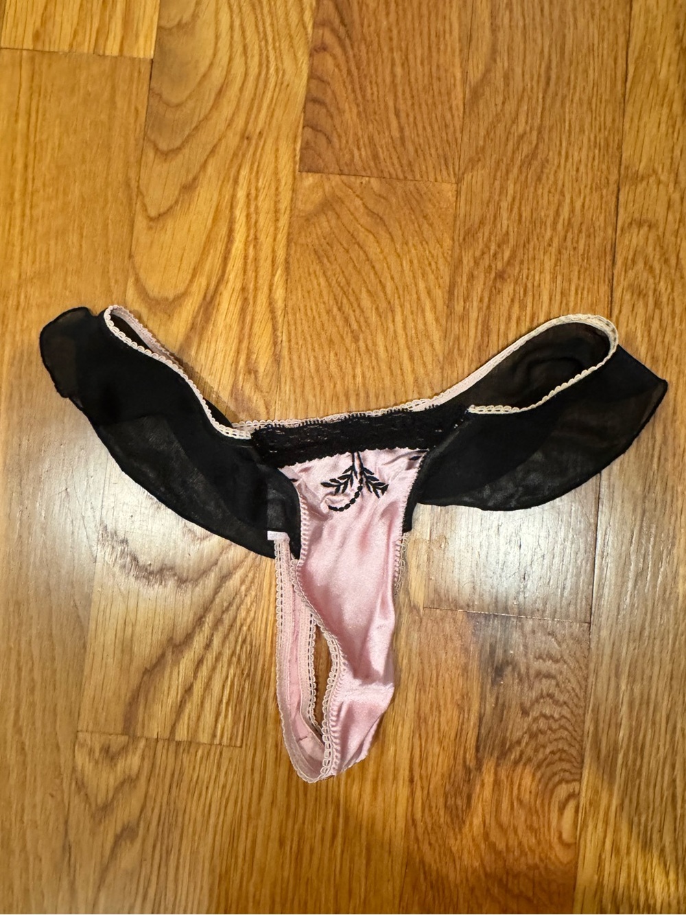 Sophie B Pink Satiny Black Mesh Ruffles Thong Bottoms Underwear Small 5 XS